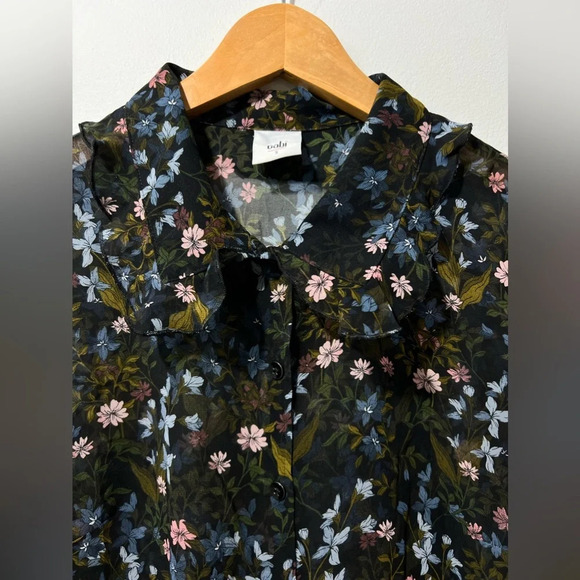 Floral Lace Shirt Size Small - Picture 3 of 7